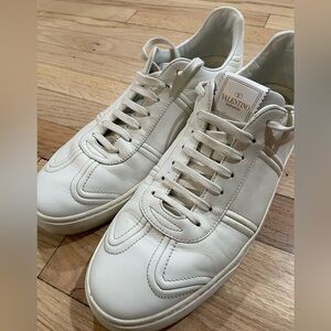 Men’s Valentino Garavani White Leather Sneakers- Well Taken Care of!